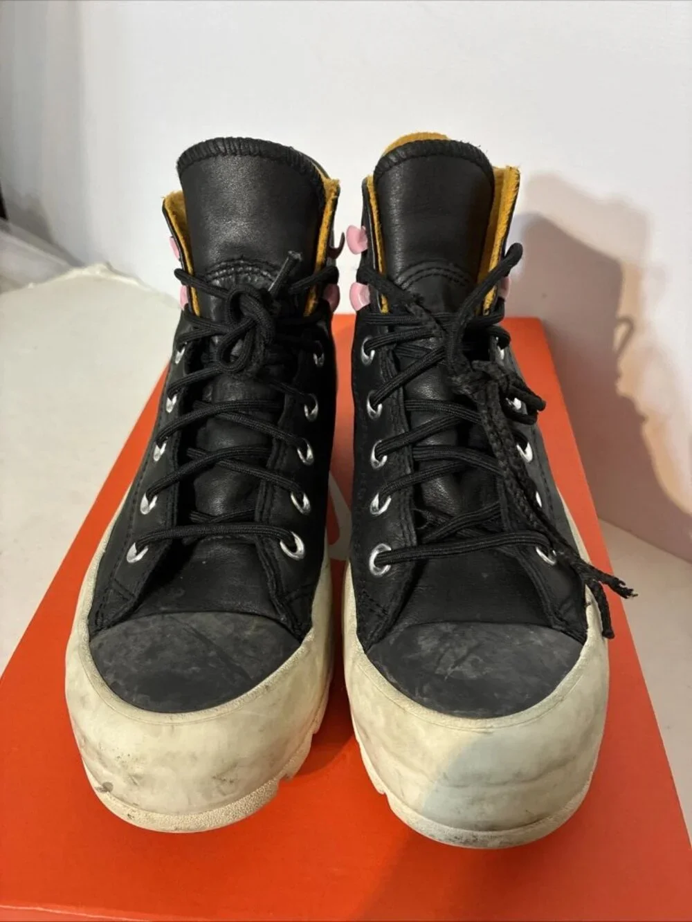 Converse Chuck Taylor Lugged Winter Hi Black Gore-Tex GTX Shoes Women's Sz 7.5